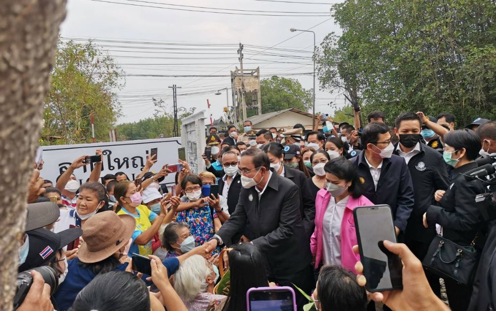 ประยุทธ์ หาเสียง แม่กลอง ส.ส.พรรคร่วมรัฐบาล แห่ต้อนรับพรึ่บ