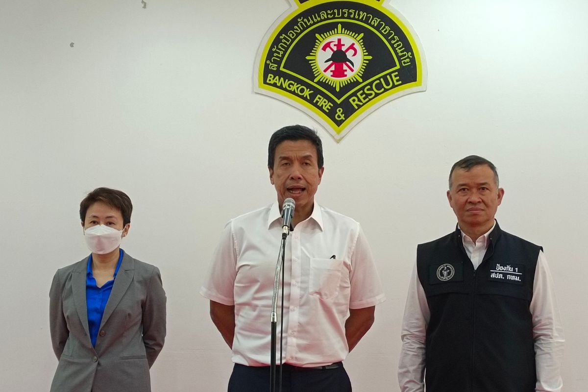 ชัชชาติ สัญจรสำนักป้องกันและบรรเทาสาธารณภัย เล็งเพิ่มสถานีดับเพลิง