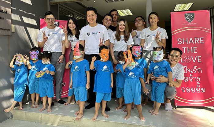 Share The Love ปันรักเด็กอ่อนสลัมบ้านเสือใหญ่