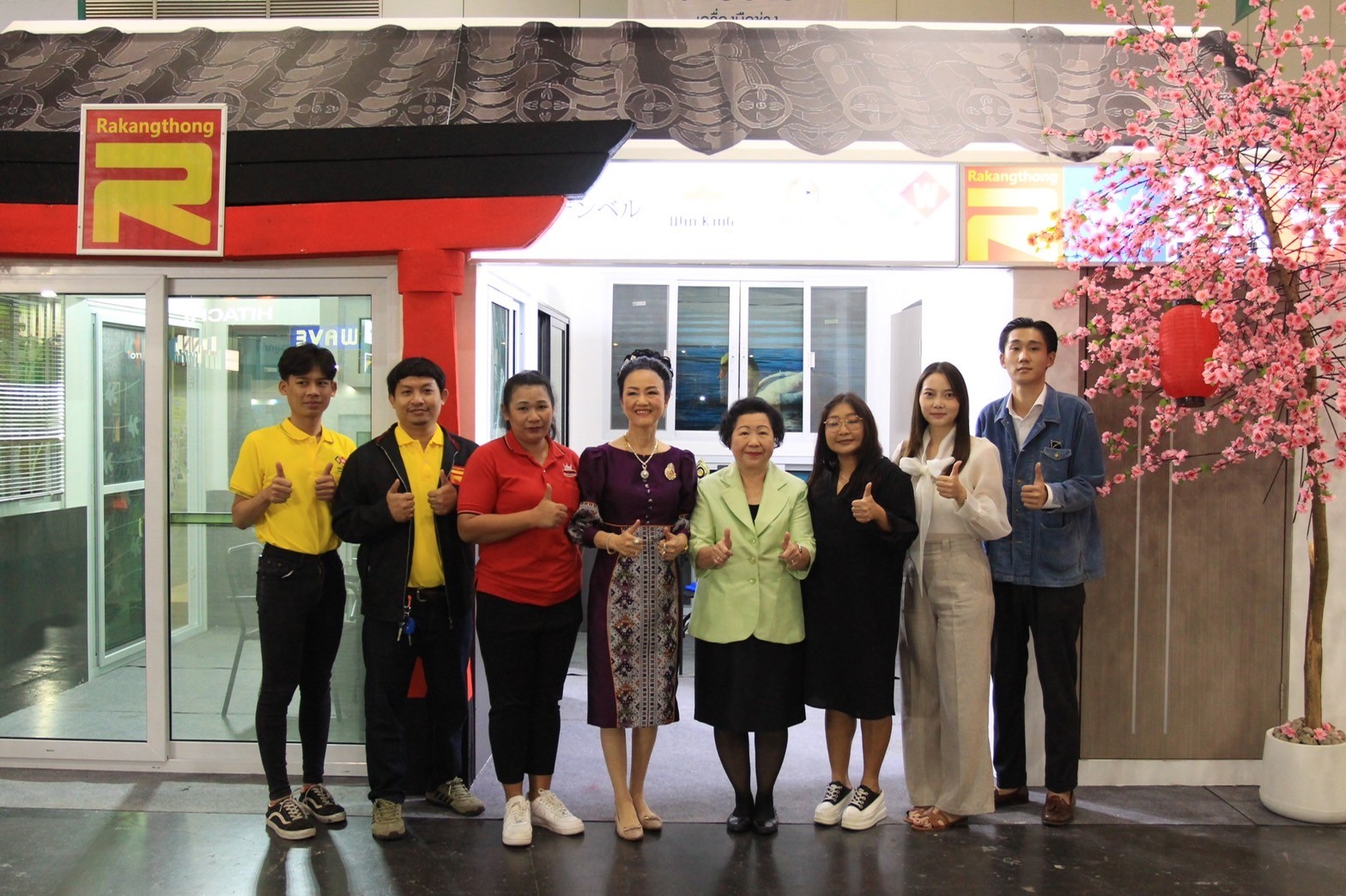 “ระฆังทอง” ขนประตู-หน้าต่าง นวัตกรรมสุดล้ำ ร่วมมหกรรม “BnB home Expo 2023” จัดโปรโมชั่นเด็ด ลดสูงสุด 80% ระหว่าง 17-26 ก.พ.นี้ ณ ไบเทค บางนา