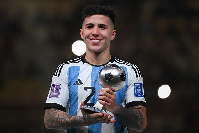 FBL-WC-2022-MATCH64-ARG-FRA-TROPHY