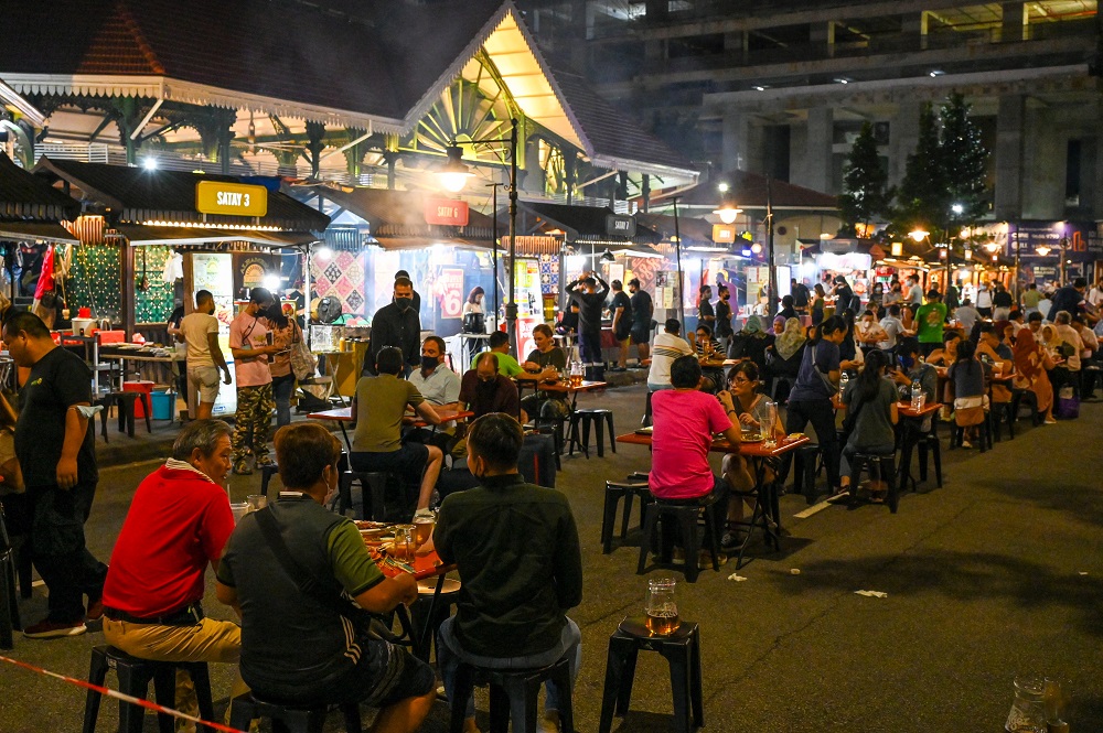 Hawker Center คืออะไร แก้ปัญหาหาบเร่แผงลอยในเมืองได้อย่างไร