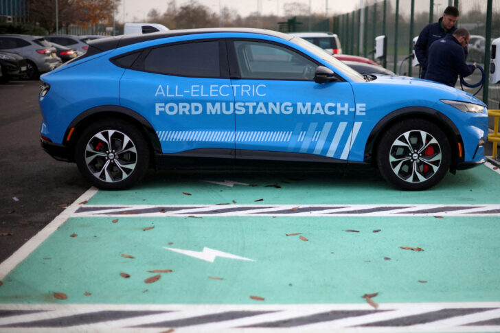 EV EV