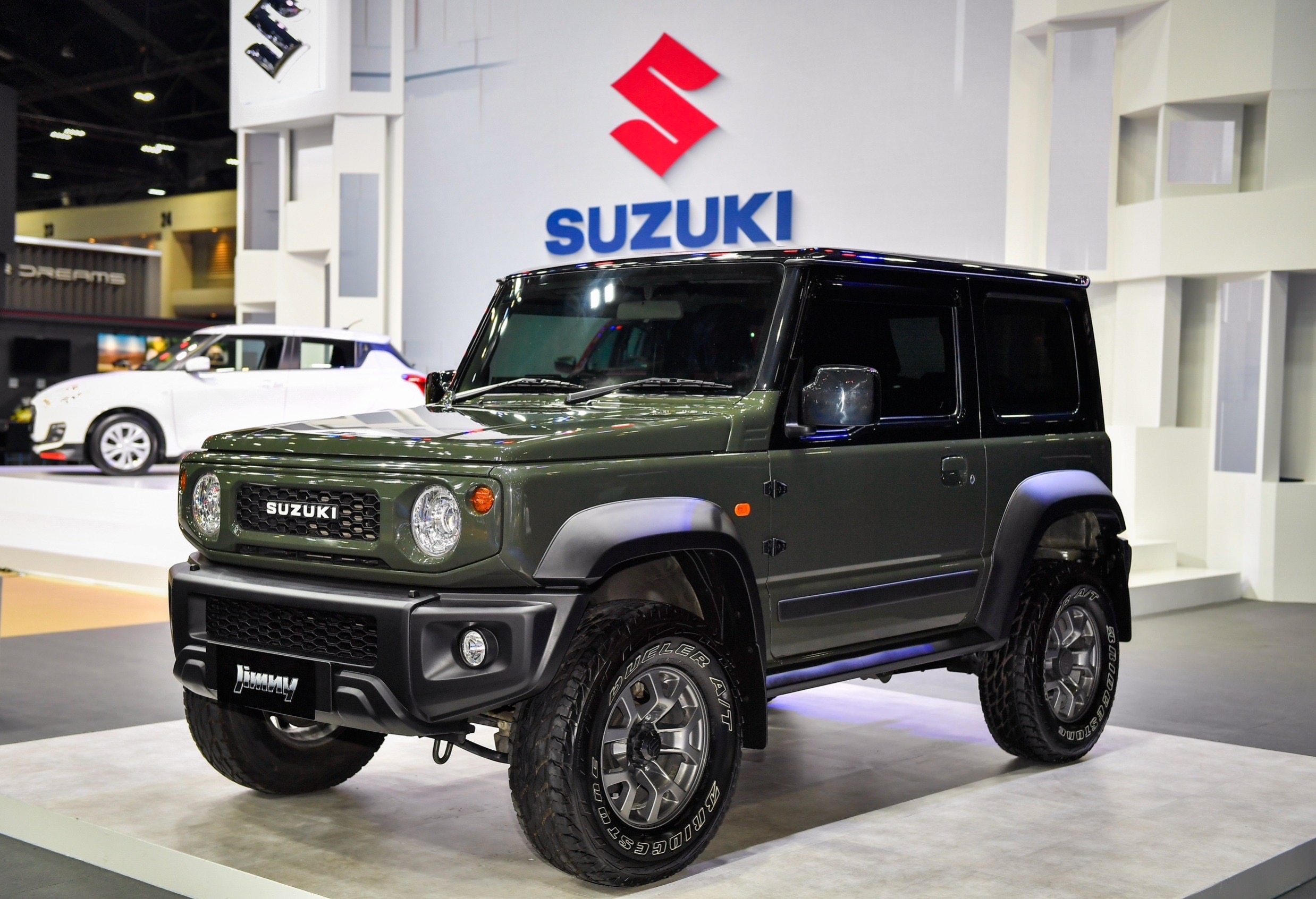 Suzuki JIMNY เปิดจองสิทธิสองวัน ยอดเฉียด 500 คัน