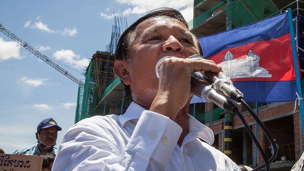เขม โสกา : ศาลกัมพูชาสั่งจองจำผู้นำฝ่ายค้าน 27 ปี ฐานก่อกบฏ ก่อนเลือกตั้งทั่วไป ก.ค. นี้