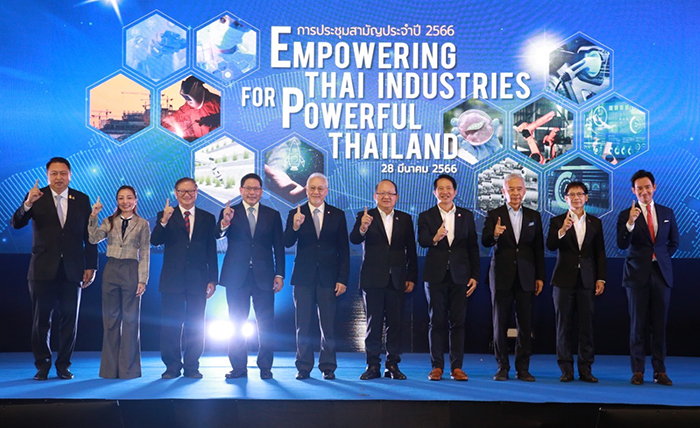 9 พรรคขายฝันอุตสาหกรรม ดันรัฐถือหุ้นธุรกิจเอกชน-ขยายเขต EEC