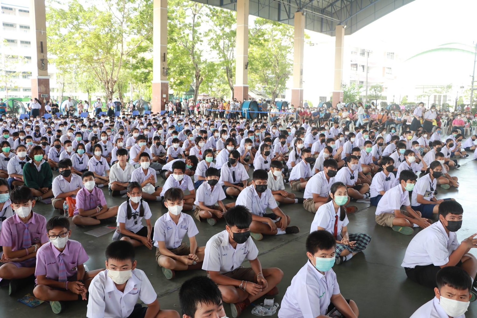 สอบ ม.1 คึกคัก นักเรียนแห่สมัครกว่า 5 แสนคน สพฐ. ยันทุกคนมีที่เรียน