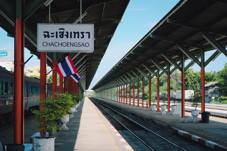 สถานีรถไฟฉะเชิงเทรา