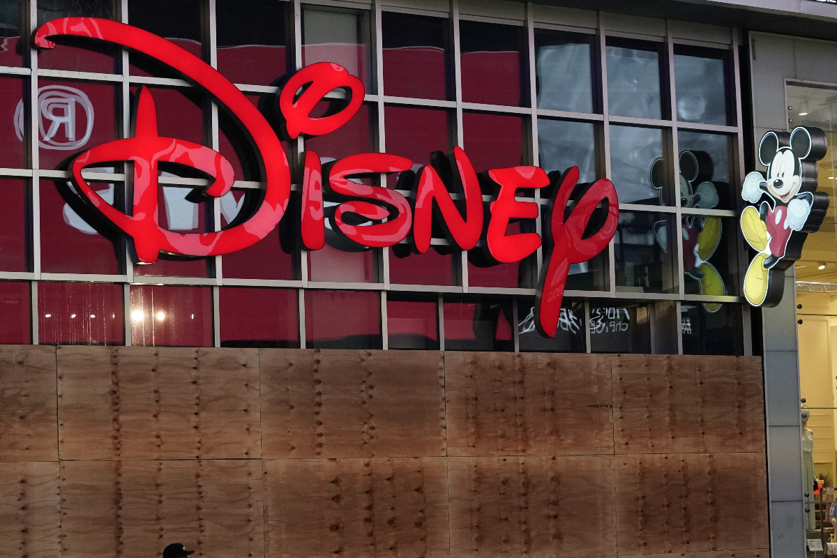 Disney เดินหน้าปลดพนักงาน 7,000 คน เริ่มปลดระลอกแรก สัปดาห์นี้