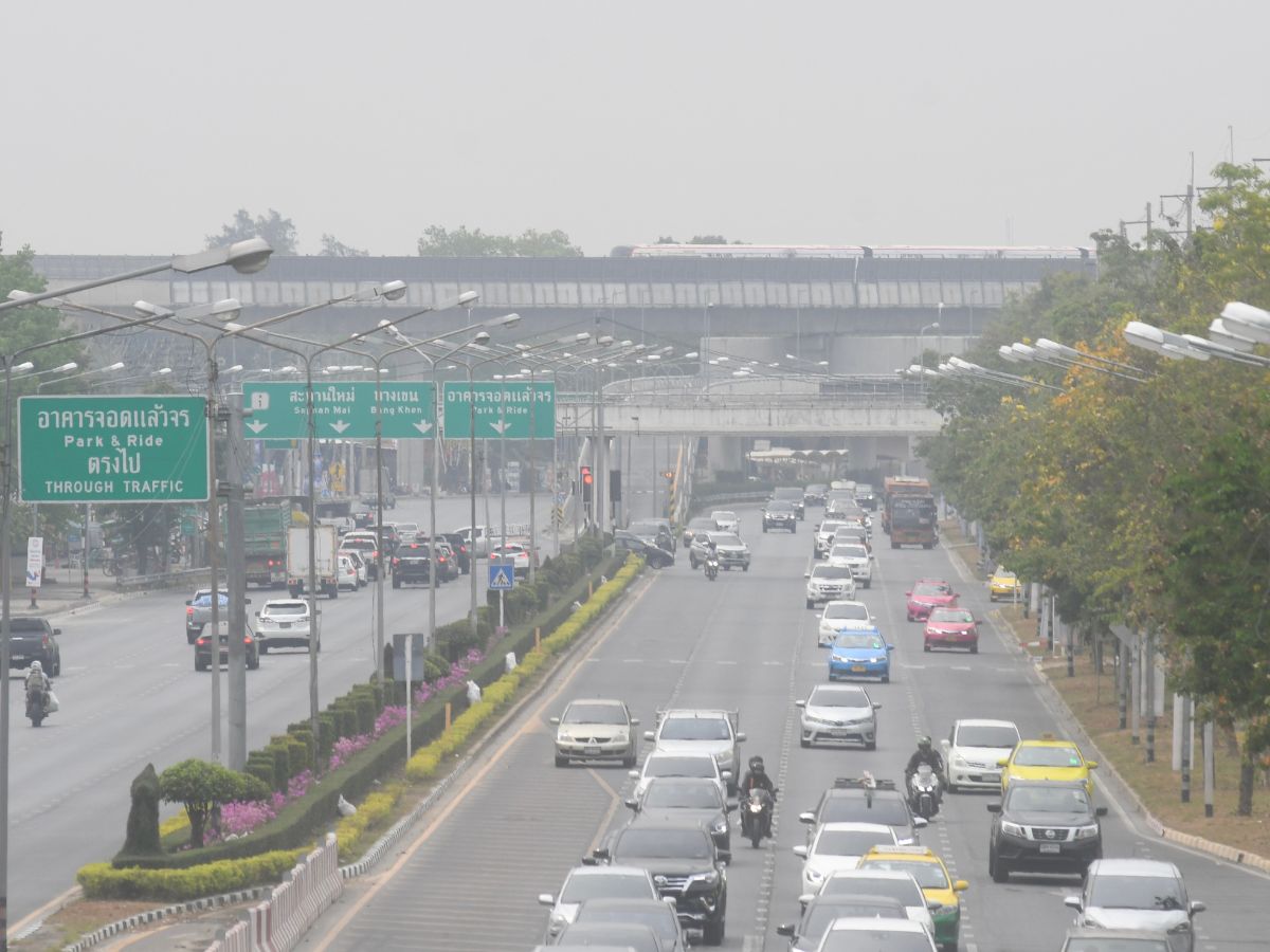 ฝุ่น PM 2.5 เช้านี้ (13 มี.ค.) กทม. อยู่ในเกณฑ์มาตรฐานทุกพื้นที่