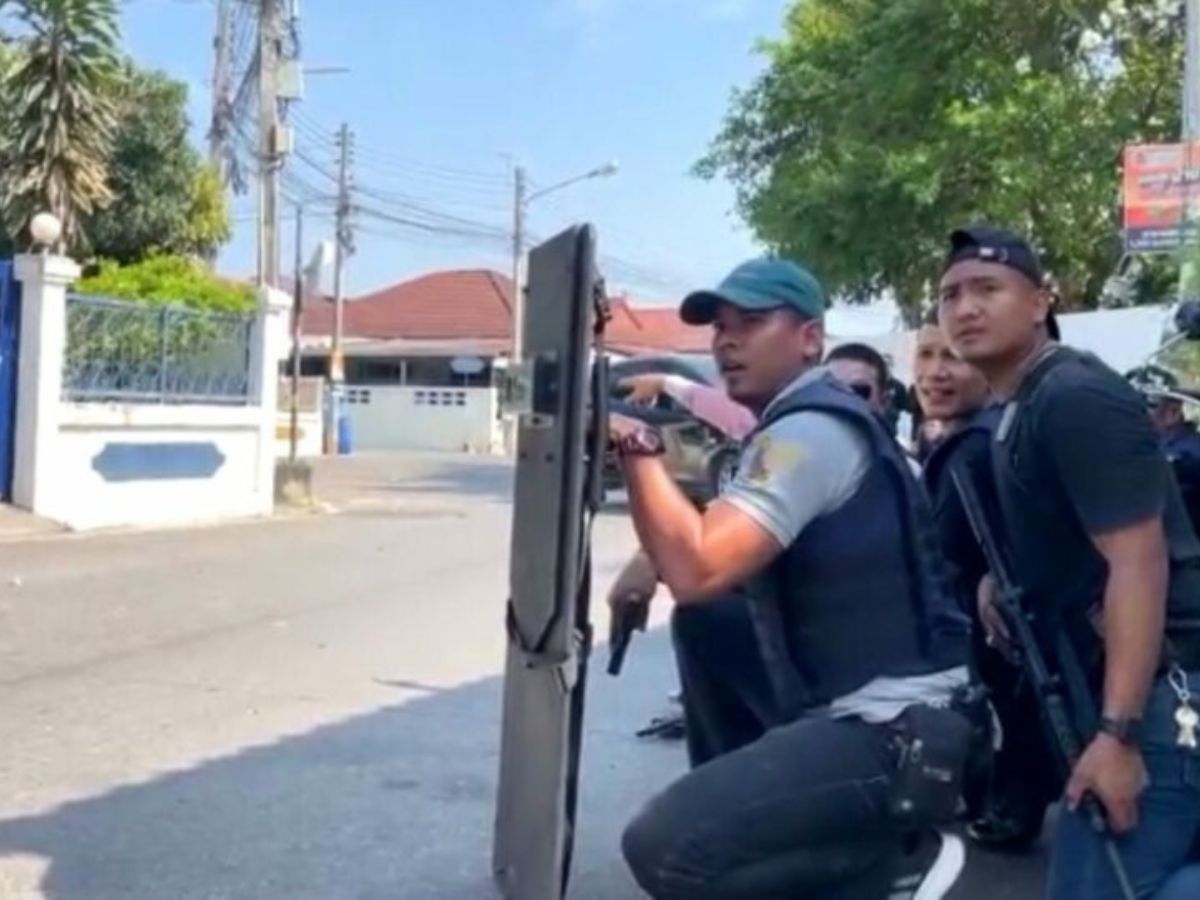 คนร้ายกระหน่ำยิง ดับ 2 เจ็บ 3 ใน จ.เพชรบุรี ยังยิงปืนเป็นระยะ