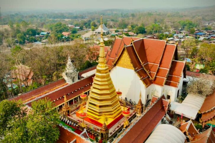 ปกเรื่อง พระธาตุช่อแฮ พระธาตุช่อแฮ