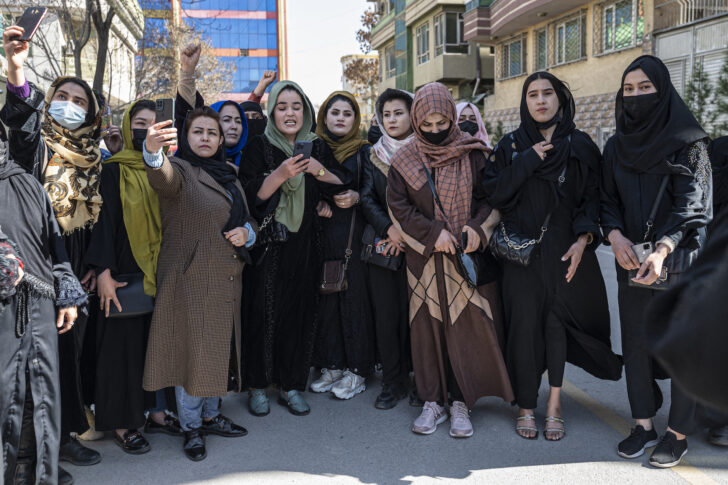 ผู้หญิงอัฟกานิสถาน-อิหร่าน รณรงค์ให้ “การแบ่งแยกทางเพศ” เป็นอาชญากรรม