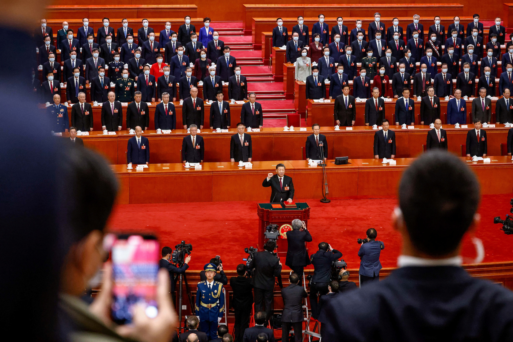 สี จิ้นผิง ผ่านการรับรองจากสภา เป็น “ประธานาธิบดีสมัยที่ 3” อย่างเป็นทางการ