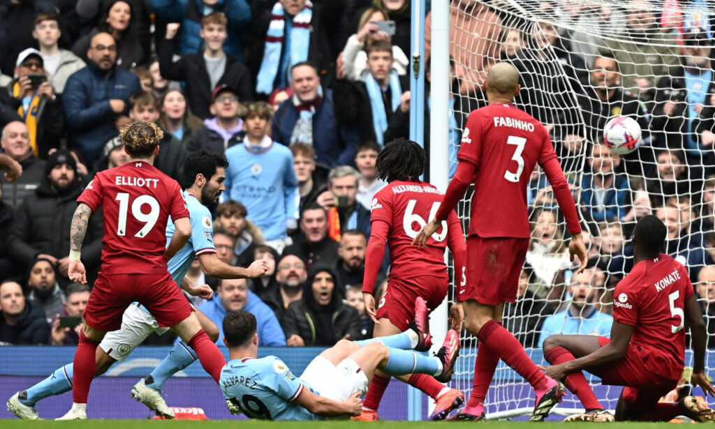 ผลบอลพรีเมียร์ลีก แมนฯ ซิตี้ ขยี้ ลิเวอร์พูล 4-1