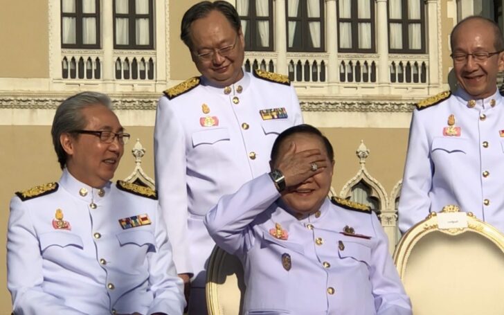 แหวนแม่ นาฬิกาเพื่อน ประวิตร แหวนแม่ นาฬิกาเพื่อน ประวิตร