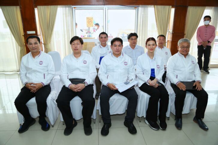 ธรรมนัส ธรรมนัส นำก๊วน 8 ว่าที่ ส.ส.พะเยา-ปาร์ตี้ลิสต์ กวาดยกจังหวัด