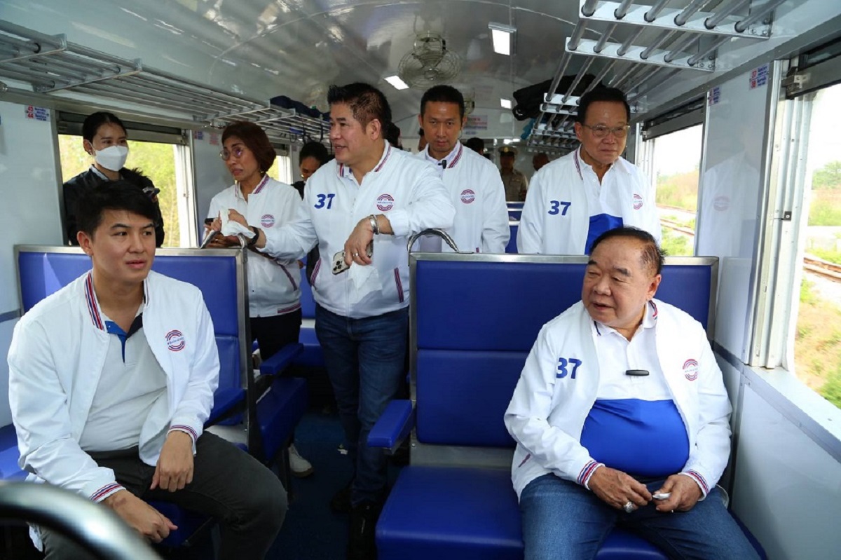 ทำทันที รถไฟไทย-จีน พล.อ.ประวิตร ประกาศนโยบายโฟกัสอีสาน