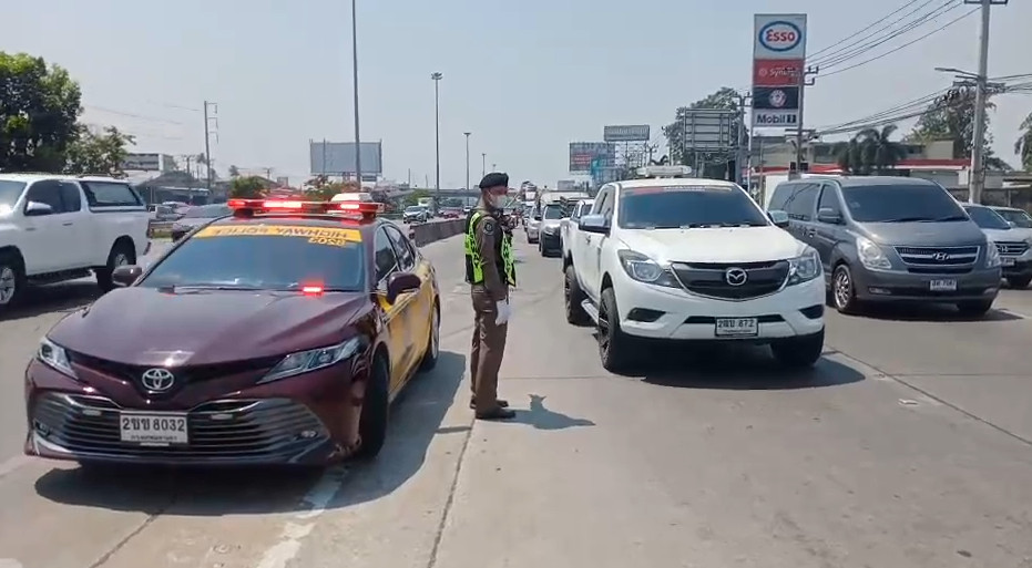 ทางหลวงปิดทางขึ้นสะพานต่างระดับบางใหญ่-สุพรรณบุรี 3 วัน รถติดหนึบ