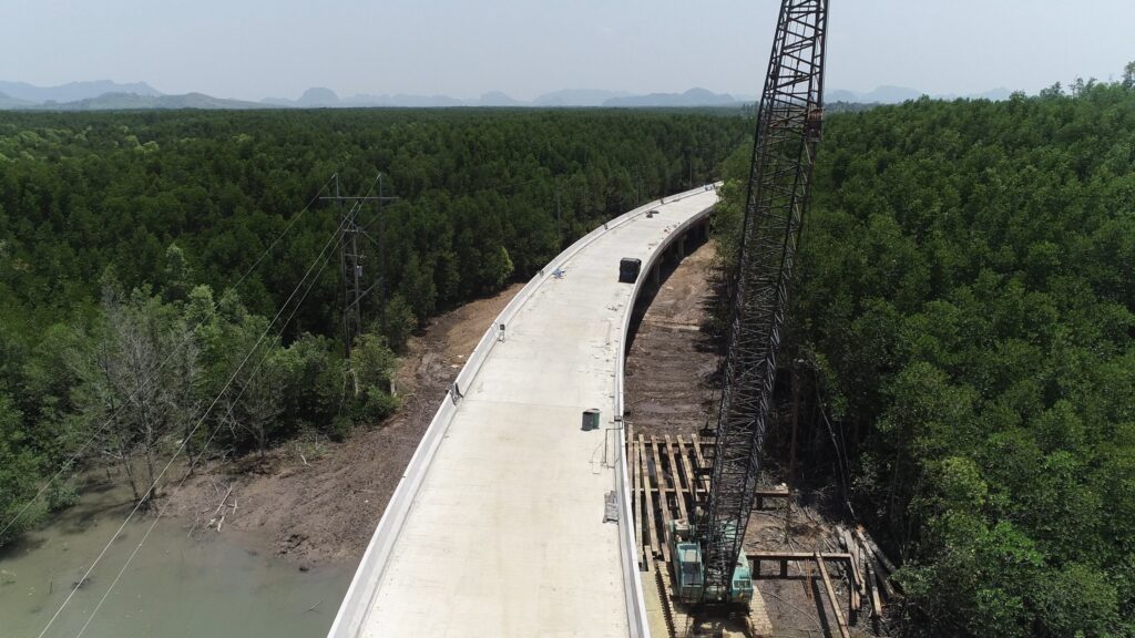 สะพานข้ามคลองดู