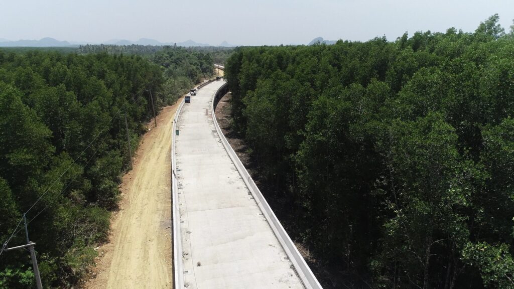 สะพานข้ามคลองดู