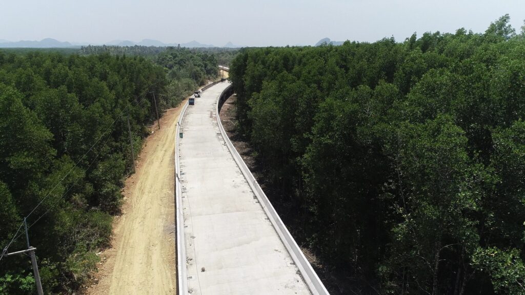 สะพานข้ามคลองดู 