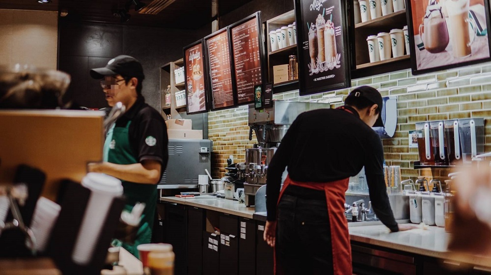 “สตาร์บัคส์” รับสมัครบาริสต้ากว่า 134 สาขา ไม่ต้องมีประสบการณ์ เช็กเลย !