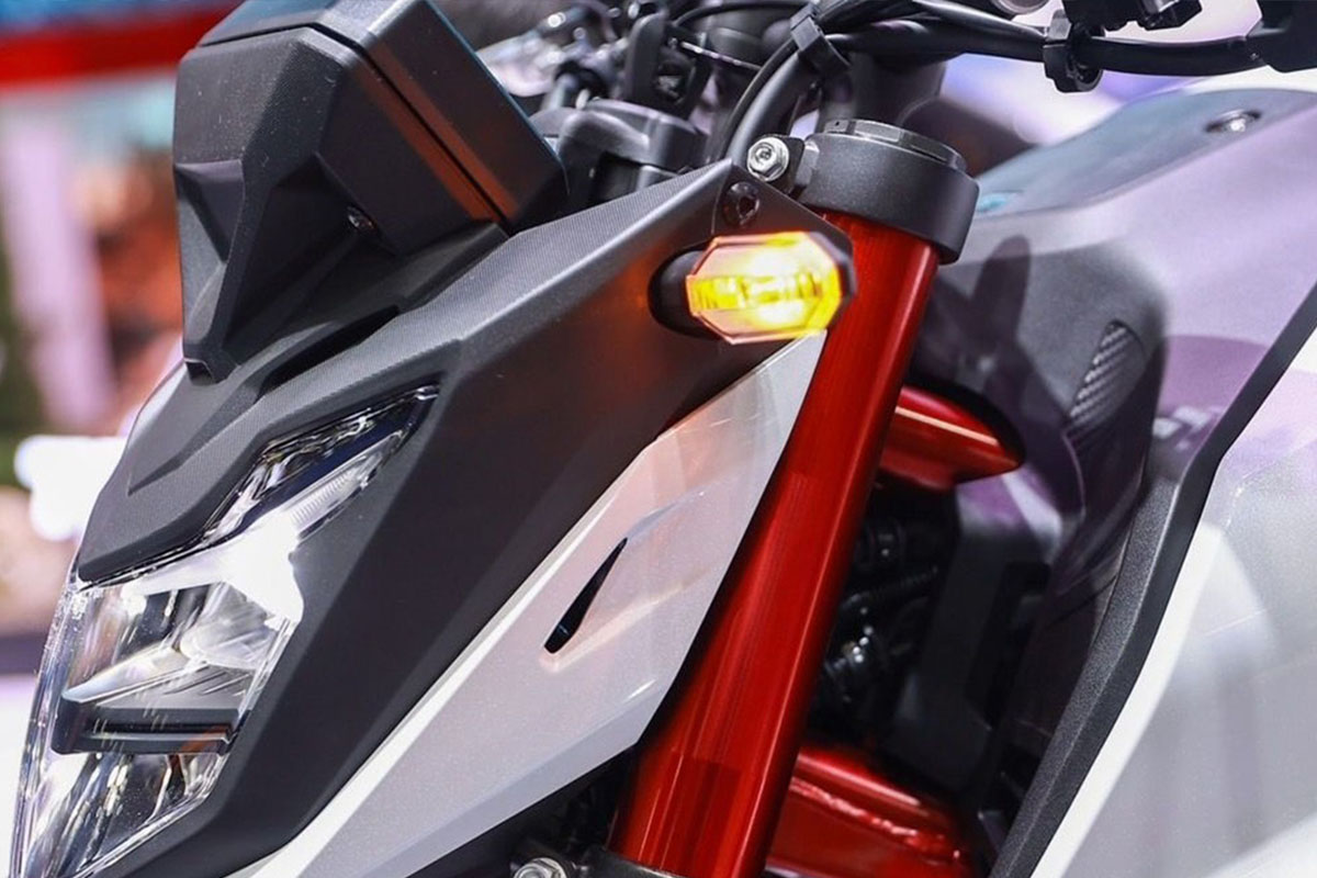 Honda CB750 Hornet