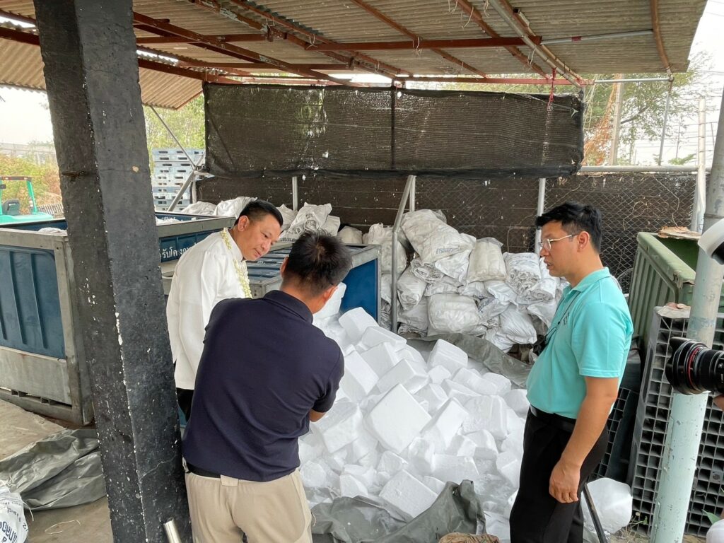 นายสุพิศ พิทักษ์ธรรม