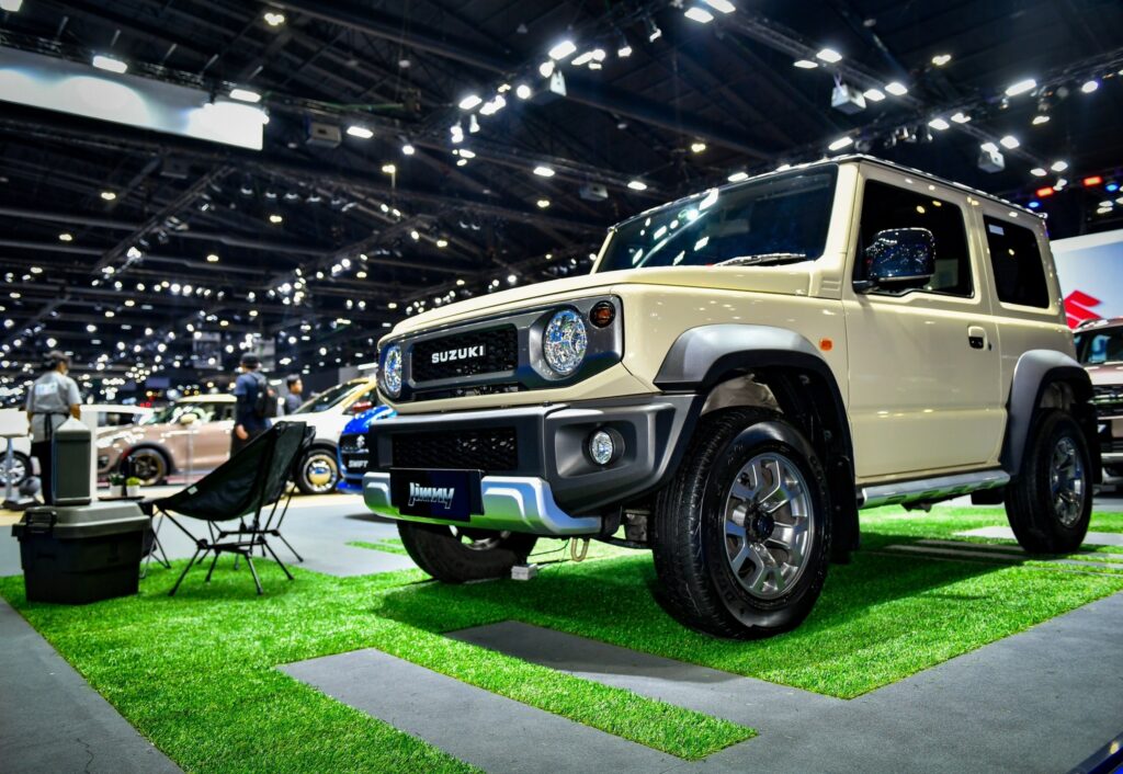 ซูซูกิ จิมนี่ (SUZUKI JIMNY)