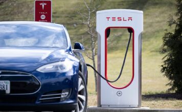 ออร์เดอร์เดียวจาก tesla