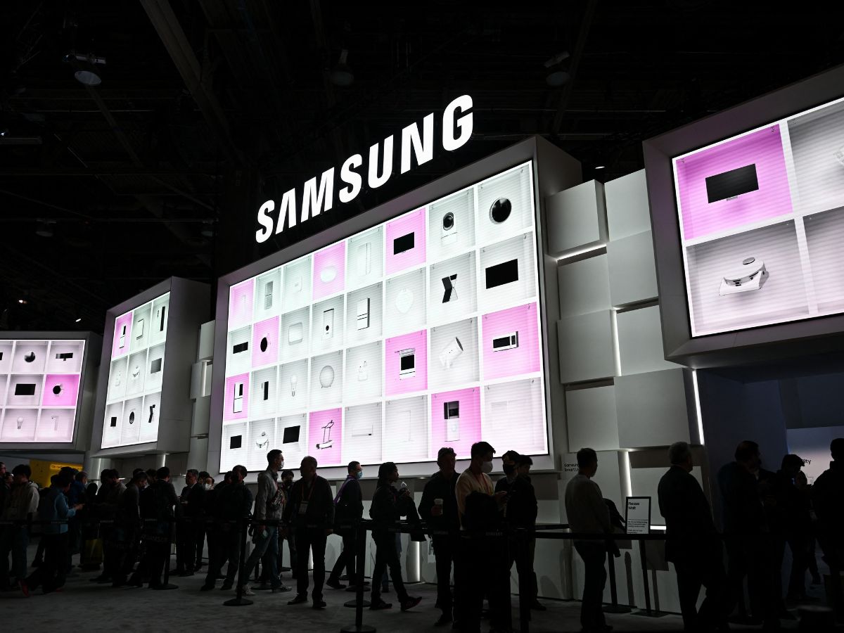 สินค้าไอทีค้างสต๊อกพ่นพิษ Samsung ลดการผลิตชิปหน่วยความจำ