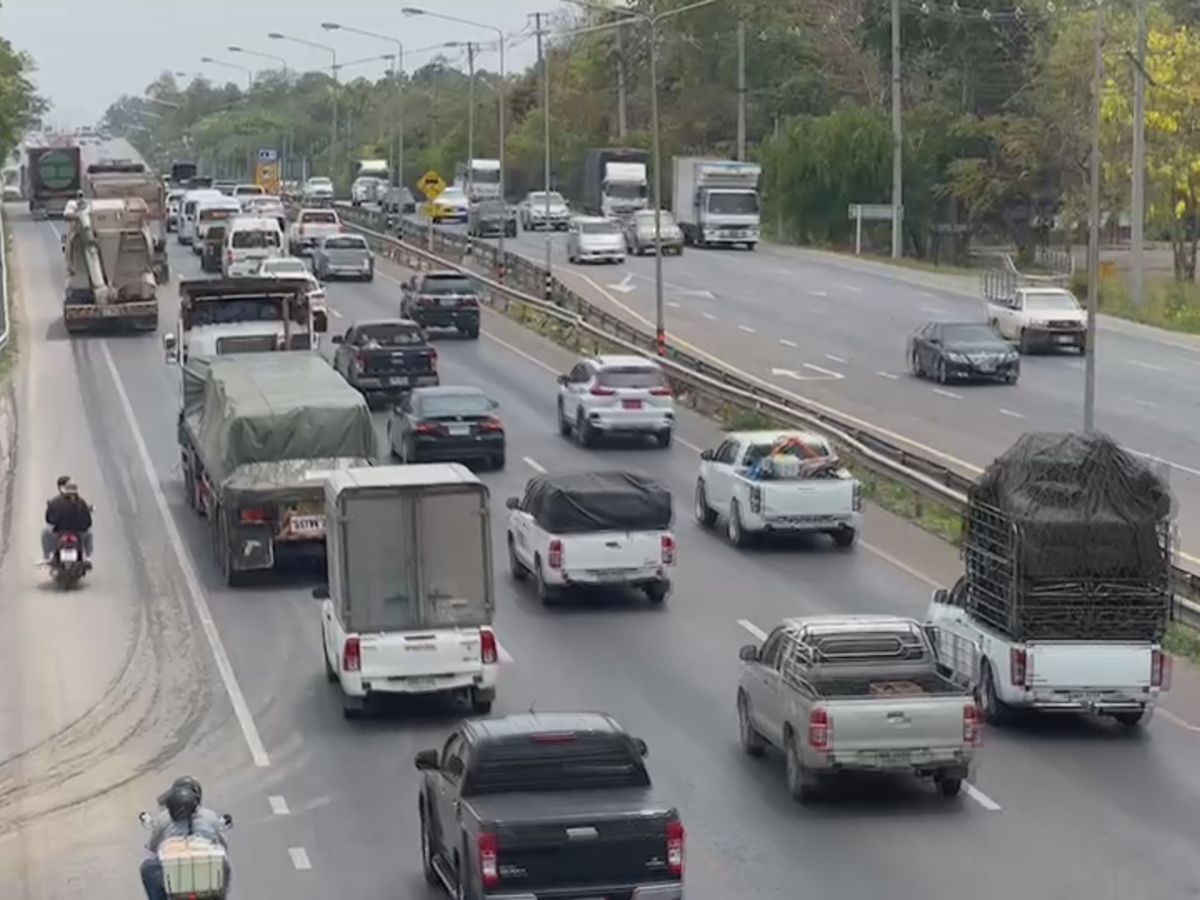 ตำรวจแนะ 3 เส้นทางเลี่ยงจราจรติดขัดบนถนนมิตรภาพมุ่งหน้าสู่ภาคอีสาน