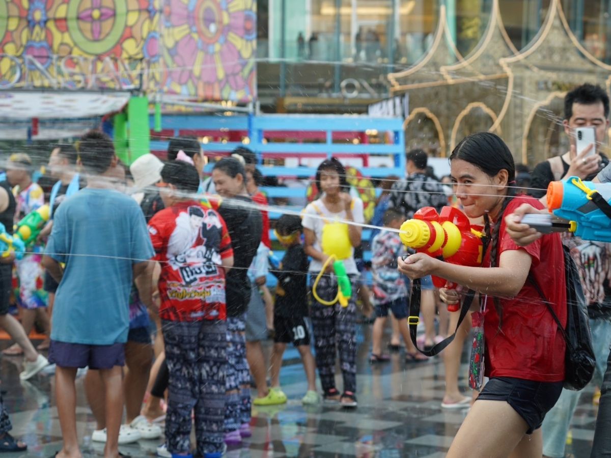 สงกรานต์ปี 2567 “ttb analytics” ประเมินเงินสะพัดกว่า 4.2 หมื่นล้าน วันหยุดพิเศษแรงหนุน