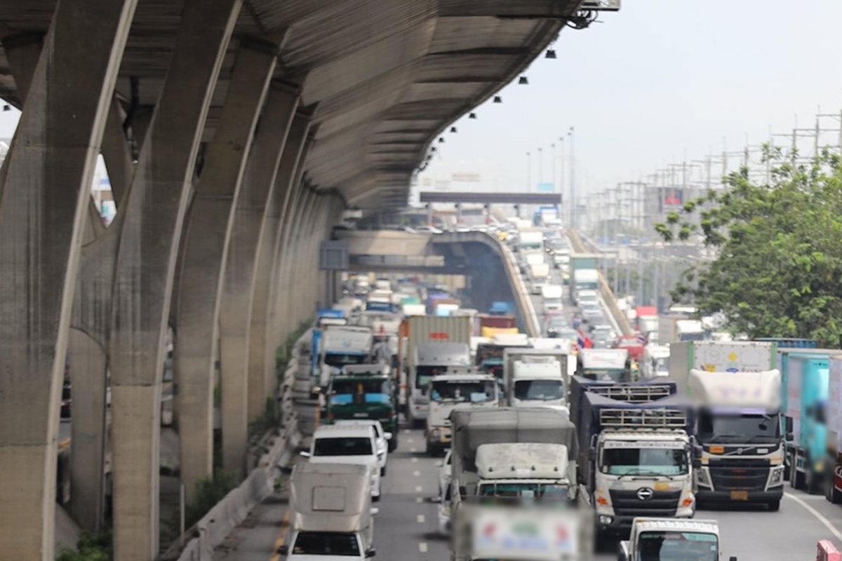 สงกรานต์ 2566 รถบรรทุกเลี่ยงขนส่ง-งดวิ่งรถเปล่า ขบ.ขอความร่วมมือ
