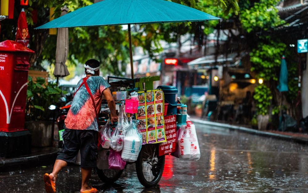 วิธีป้องกันอันตรายจากไฟฟ้า MEA เตือนภัยพายุฤดูร้อน