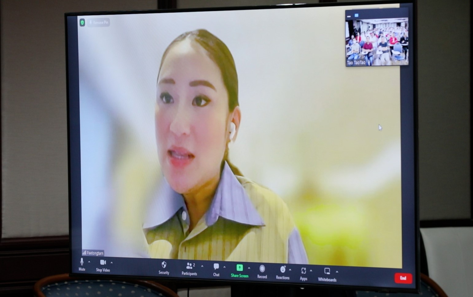 เพื่อไทยปิดห้องขันนอตผู้สมัคร ส.ส. ใช้สื่อโซเชียลสู้คู่แข่ง-ก้าวไกล