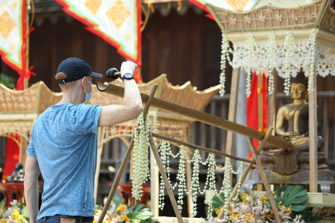สงกรานต์ล้านนา ไทยเบฟ
