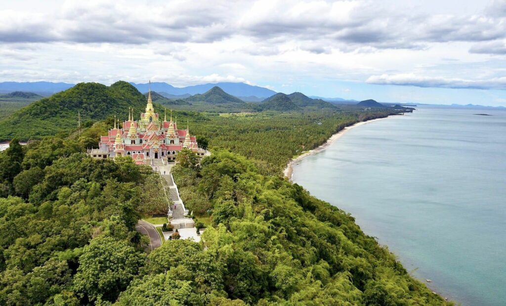 พระมหาธาตุเจดีย์ภักดีประกาศ 