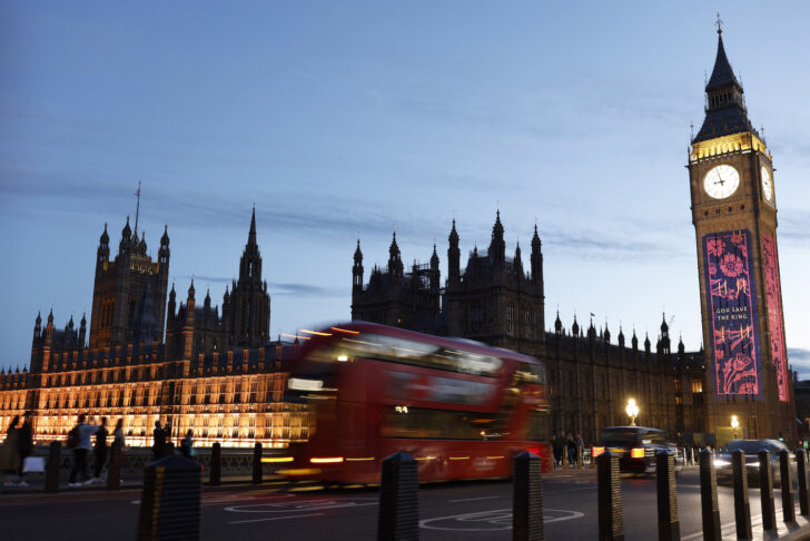 IMF UK IMF ปรับคาดการณ์เศรษฐกิจอังกฤษ