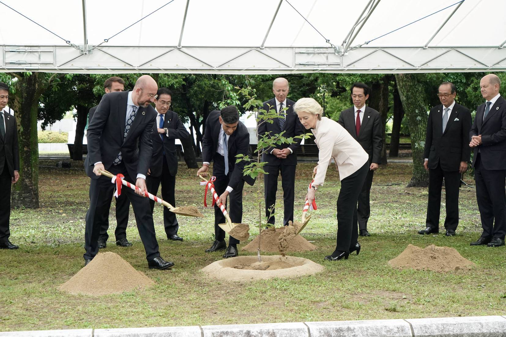 ผู้นำ G7 เยือนอนุสรณ์สันติภาพฮิโรชิมา