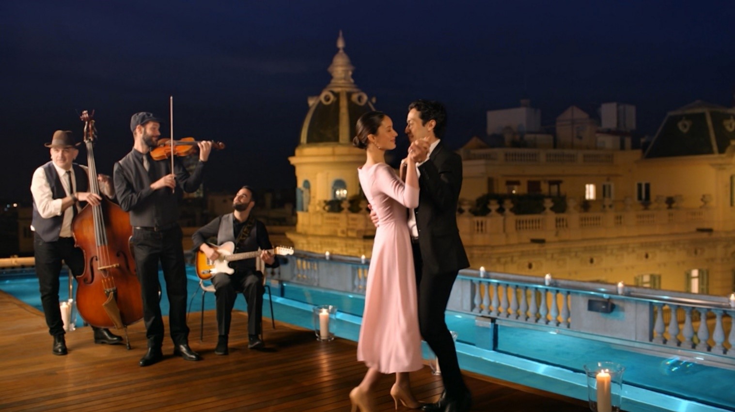 ยูโอบี ปล่อยภาพยนตร์โฆษณาบัตรเครดิต “For All You Love” สร้างแรงบันดาลใจให้ลูกค้าใช้ชีวิตในแบบที่ชื่นชอบ