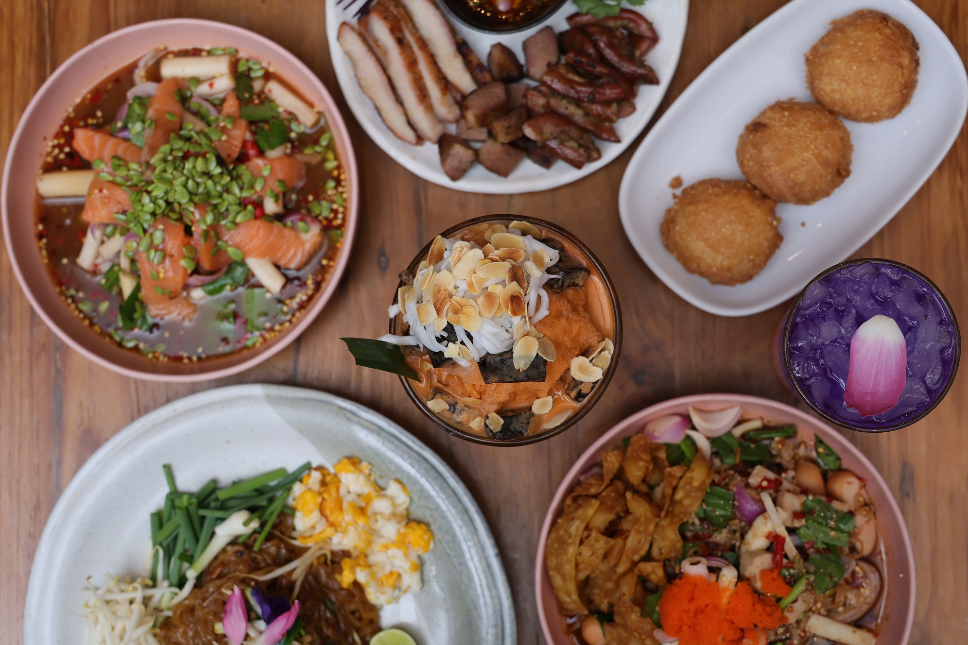 กูร์เมต์ อีทส์-ยูโอบี จัดแคมเปญ Gourmet Eats Hungry Journey