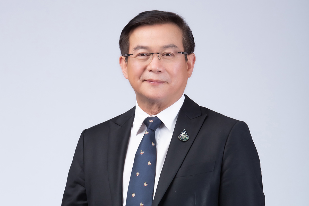 สมพร สืบถวิลกุล