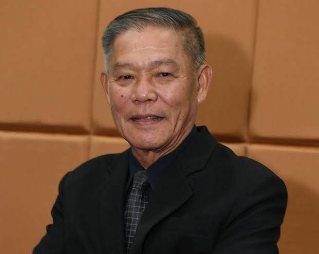 นายสุรชัย สุทธิธรรม