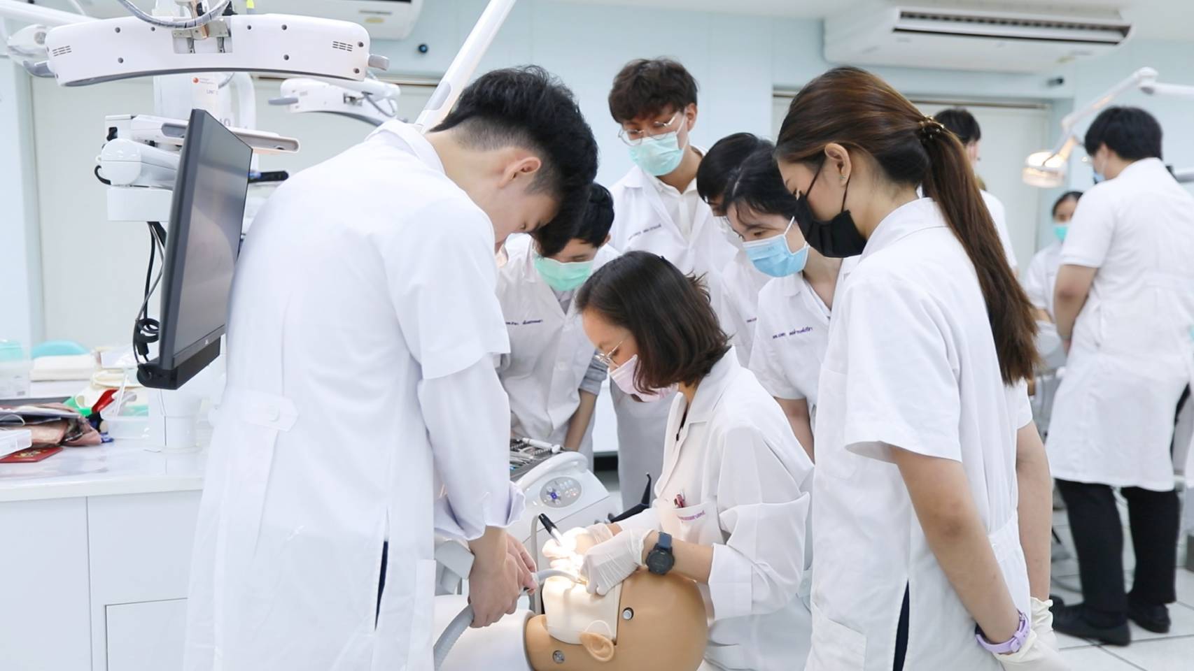 เปิดรายละเอียดหลักสูตรควบ 2 ปริญญา จุฬาฯ ทันตแพทย์-วิศวกรรมชีวเวช