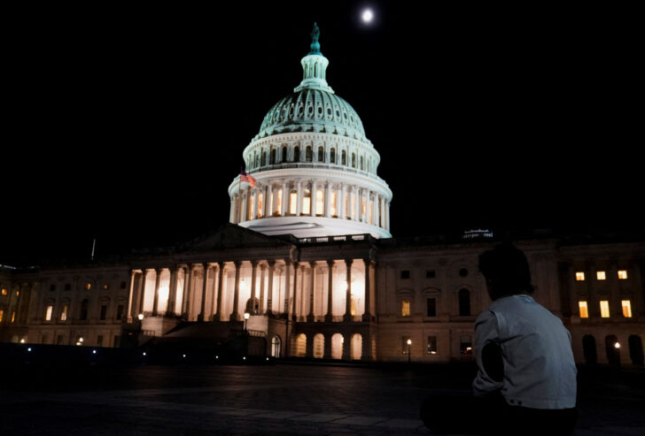 U.S. President Biden and House Speaker McCarthy reach a tentative debt ceiling deal ขยายเพดานหนี้สหรัฐ