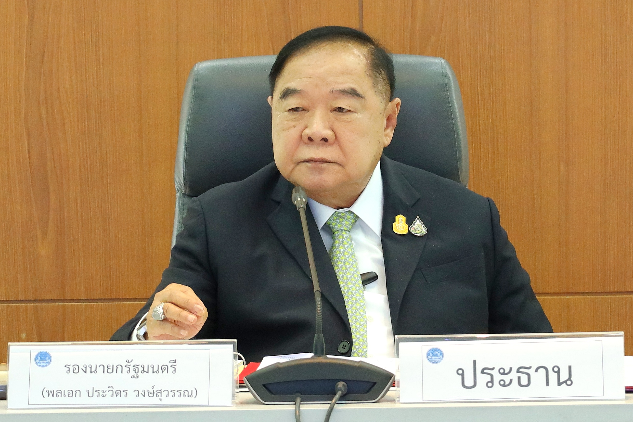 ประวิตรไฟเขียวต่อ พ.ร.ก.ฉุกเฉินชายแดนใต้ครั้งที่ 72 อีก 3 เดือน