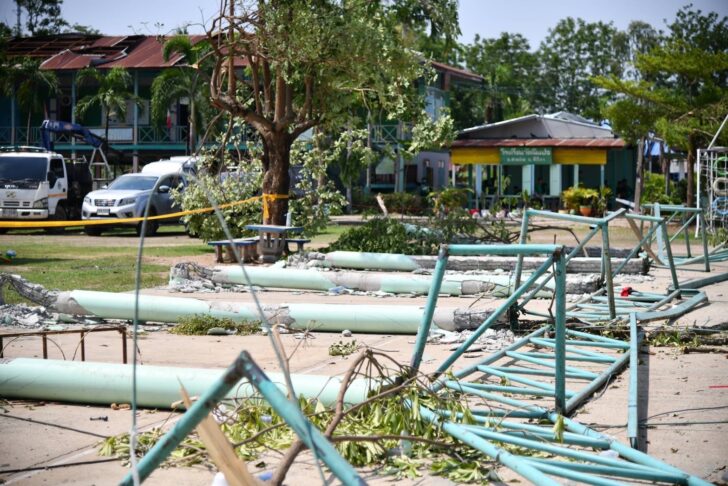 อาคารโดมถล่มทับเด็กโรงเรียนวัดเนินปอ อาคารโดมถล่มทับเด็กโรงเรียนวัดเนินปอ