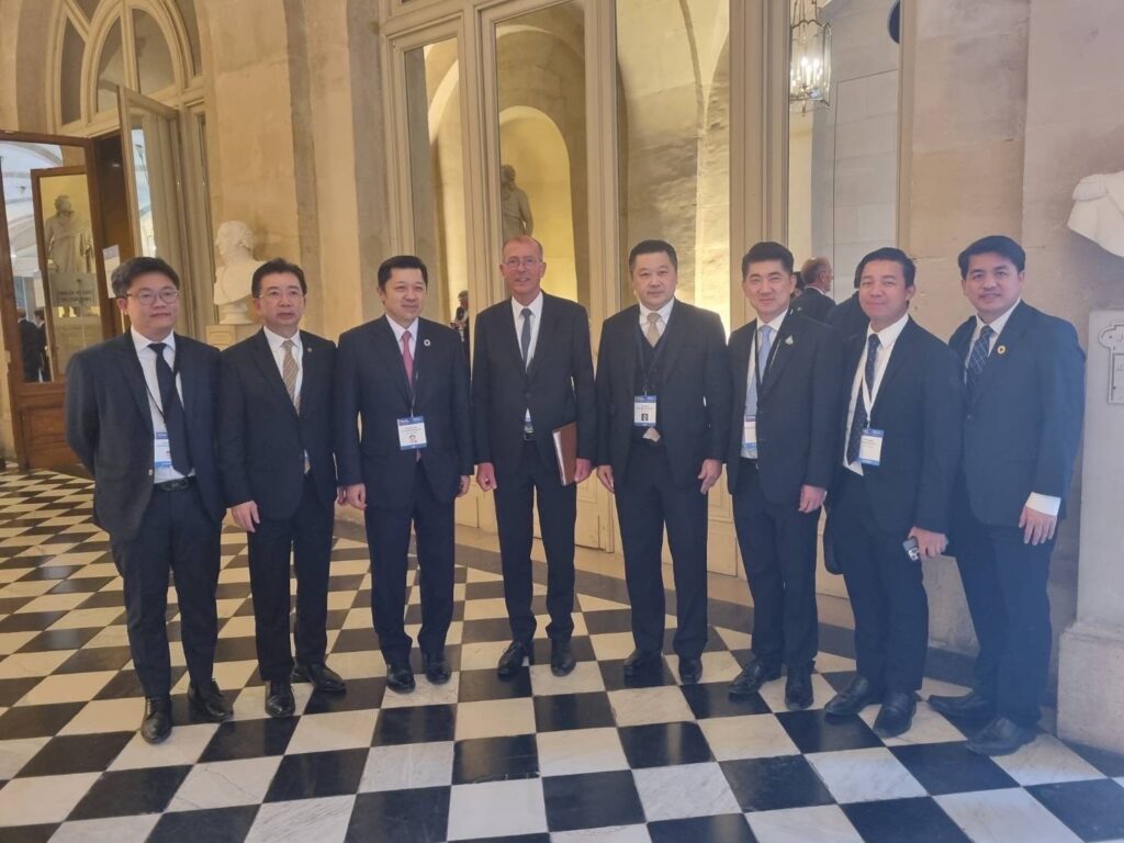 ผู้นำฝรั่งเศส เชิญซีพีร่วม Choose France Summit'23